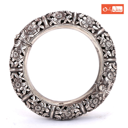 Krishnacrafts bracelet churi with flower design