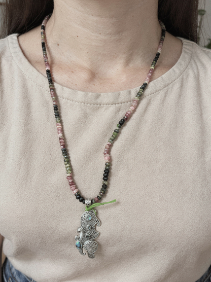 KrishnaCrafts Mala of Multicoloured Beads with Pendant